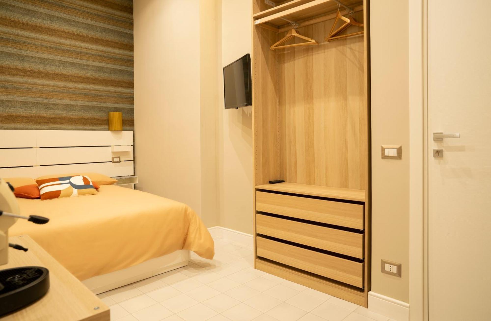 Napart Naples Luaran gambar